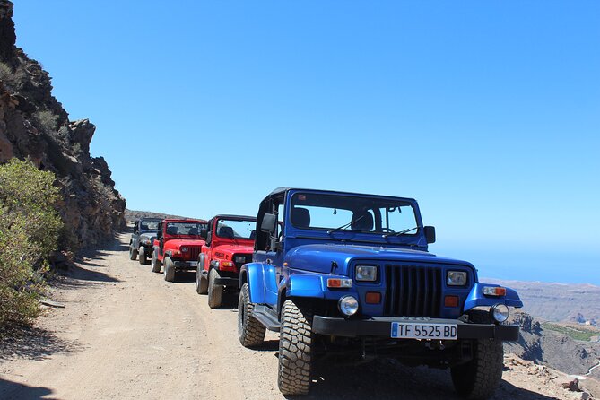 Adventure Driving Jeep Tour in Gran Canaria - Getting there: meeting point, pickup limits, and what to look for