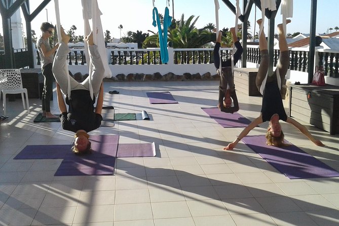 Aerial Yoga Experience in Maspalomas, Spain - Inverted Poses, One-on-One Coaching, and How to Manage the Challenge
