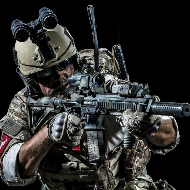 Airsoft Park Ticket - Breaks, rest areas, and Cantina Grill between rounds