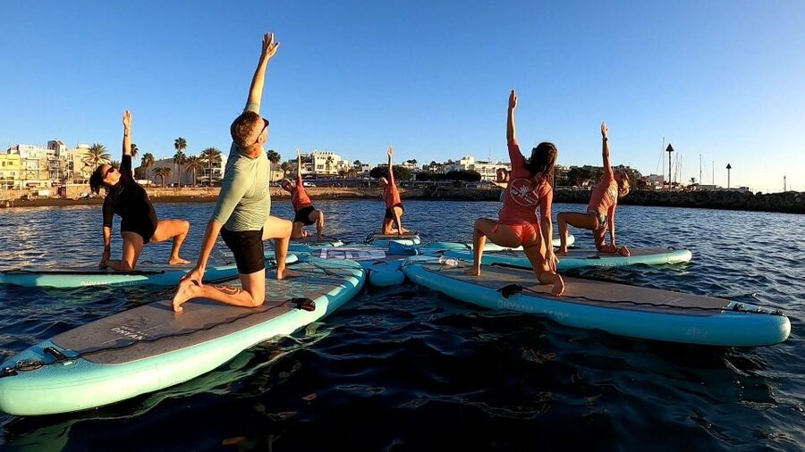 Arguineguín: Stand-up Paddleboard Yoga Class with Instructor - SUP Yoga in Arguineguín: Not Just Yoga, a Balance Workout