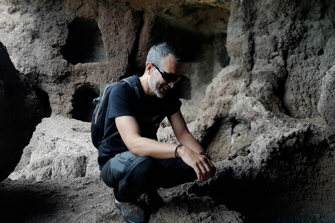 Barranco de las Vacas, caves & village by Sky Rebels local guides - Why this Barranco de las Vacas caves tour works on Gran Canaria
