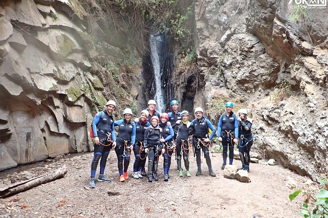 CANYONING aquatic and fun route in Gran Canaria - What you should bring for a wet rope adventure