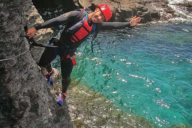 Coasteering experience in Gran Canaria - Working With the Weather and Expectations (Because the Ocean Runs the Show)