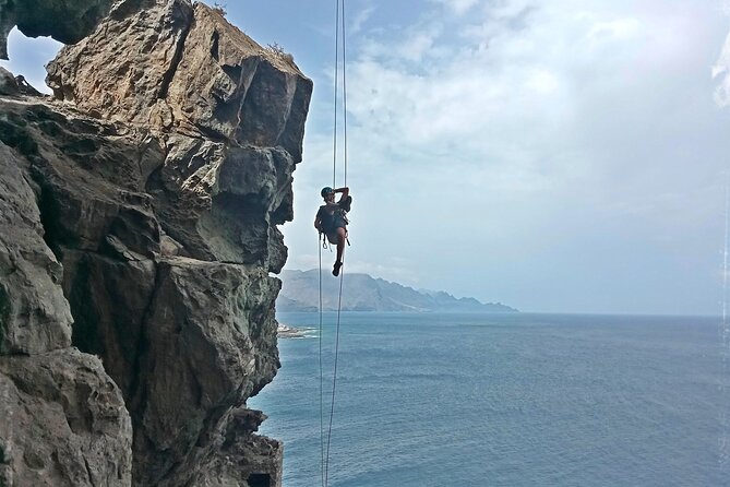 Coasteering Gran Canaria: The Atlantic Mountains Adventure Route - Where the action starts: Lugar El Turman meeting point
