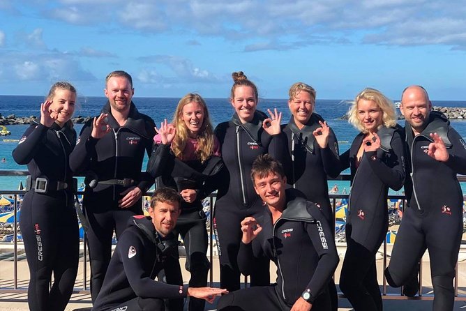 Discover Scuba diving in Gran Canaria with Hotel Pick-up - Hotel Pickup to Amadores Bay: Starting Easy in Playa del Inglés