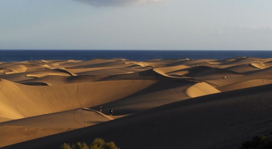 E-Bike City Tour with Camel Safari on Maspalomas Sand Dunes - The first stretch: e-bike setup and a ride that handles hills