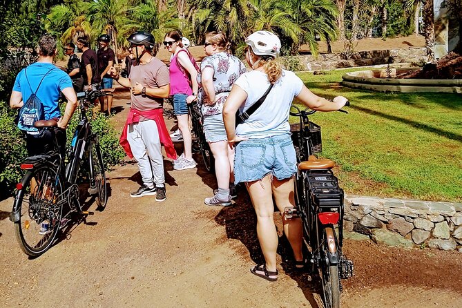 E-Bike CitySightseeing: Maspalomas Dunes, Playa Ingles, Meloneras - Meeting at Bici Bike Vintage, and getting your bike dialed in fast