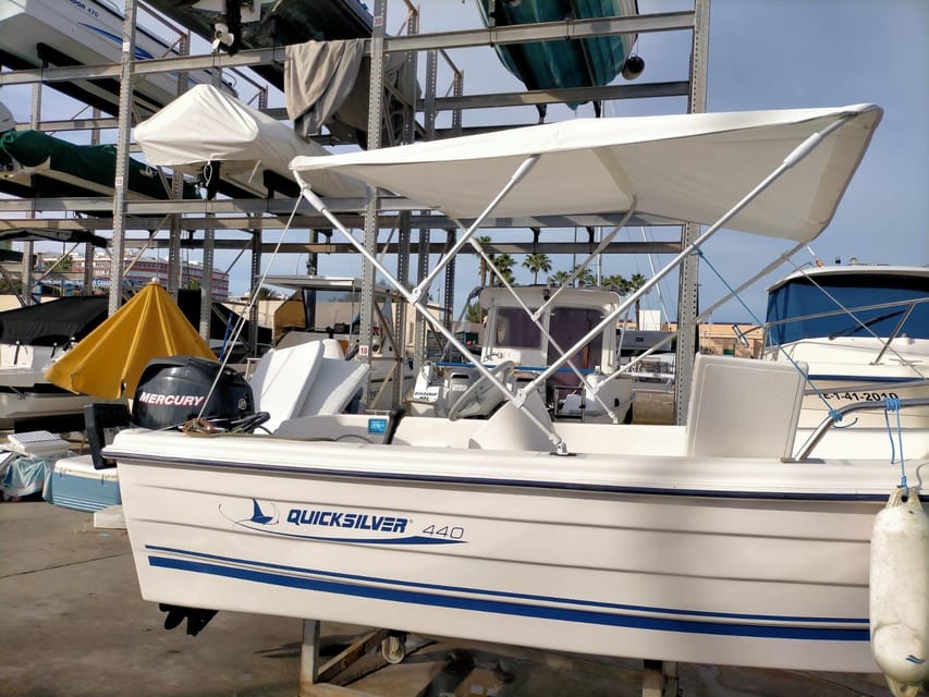 From las Palmas : Day sailing experience along the coast - Swimming and snorkeling: boat-only access, gear included