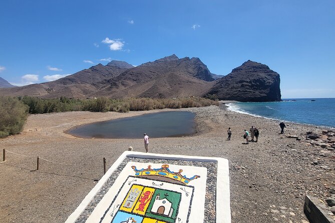 Full Private Tour of Gran Canaria with Natural Pools - Molino de Viento Windmill Photo Stop, Plus a Local Legend
