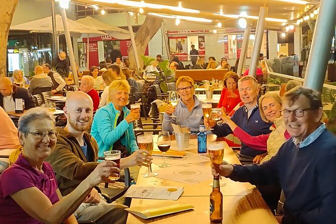 Gastronomic Bike Tour through Las Palmas at Night - Who should book this night bike tapas tour