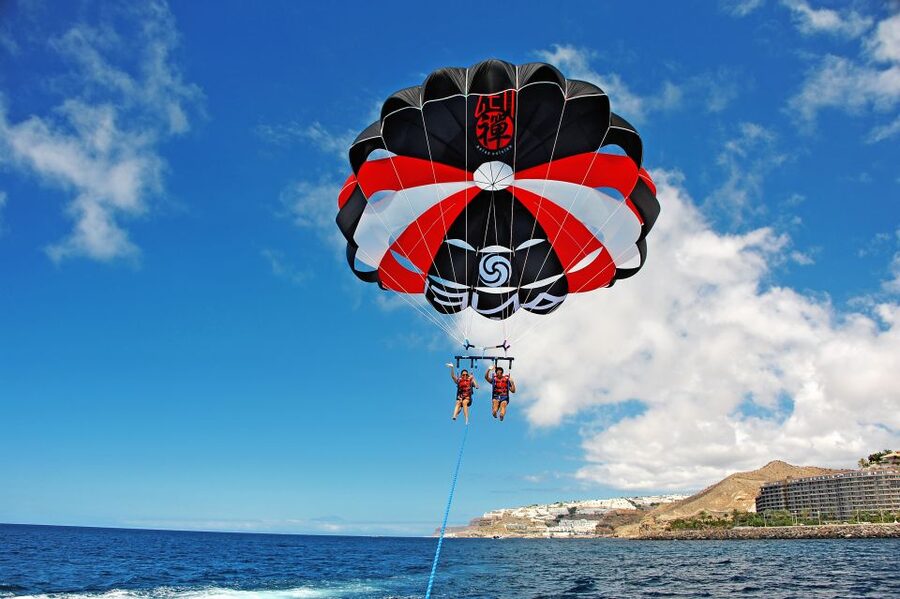 Gran Canaria: 1 to 3 Person Parasail over Anfi Beach - The Boat Ride Out to Sea and the Lift-Off Moment