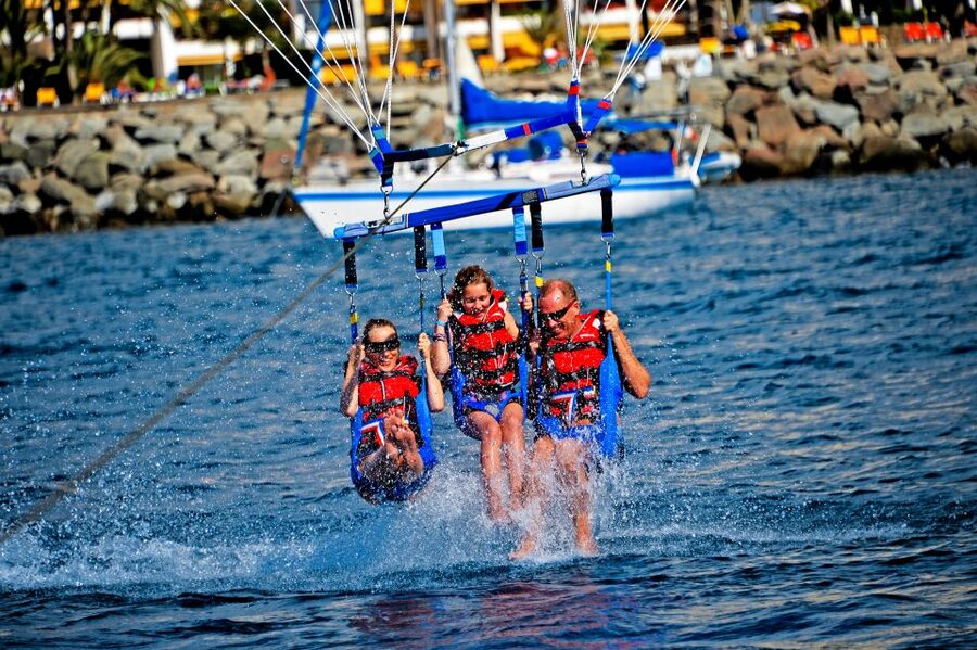 Gran Canaria: 1 to 3 Person Parasail over Anfi Beach - Who Should Book This Parasailing Over Anfi Beach