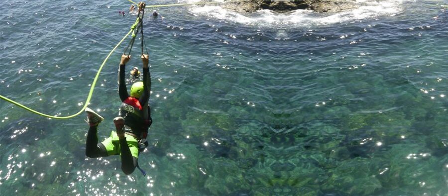 Gran Canaria: Adrenaline-Filled Coasteering Experience - Small group energy, English and Spanish support