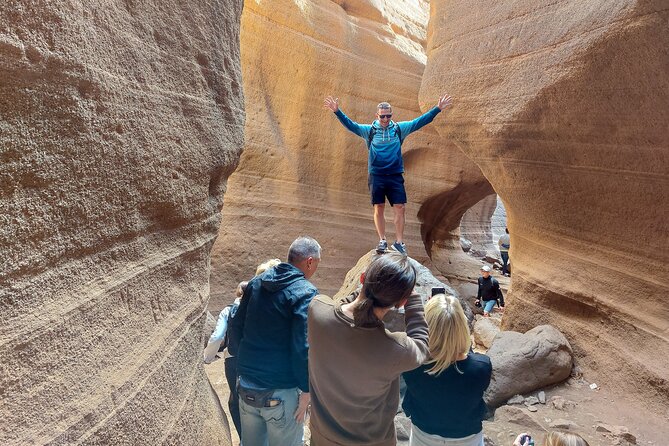 Gran Canaria Cave, Oasis, Red-gorge Adventure & cosy Picnic - Price and Logistics: What You Get for $108.42