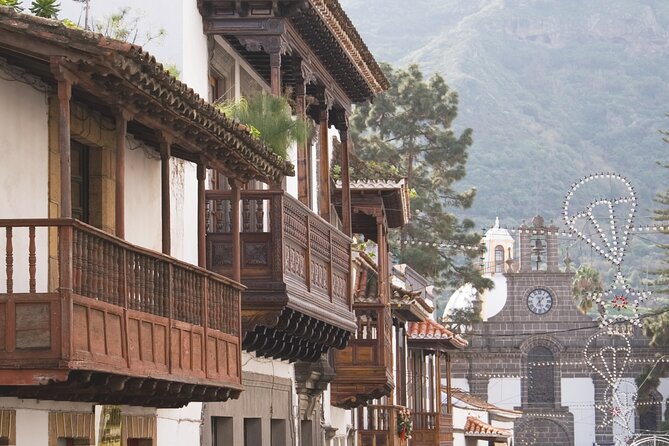 Gran Canaria North Tour Canarian Landscapes - Teror: Marian-town roots and the social center on Calle Real