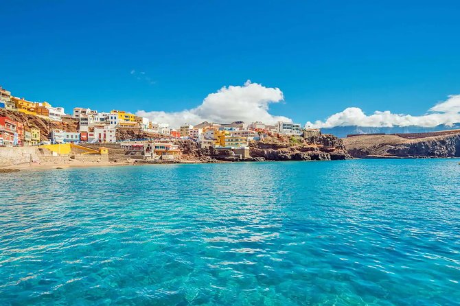 Gran Canaria Private Transfer from Puerto Rico to Las Palmas (LPA) airport - Luggage allowance: one standard suitcase per person