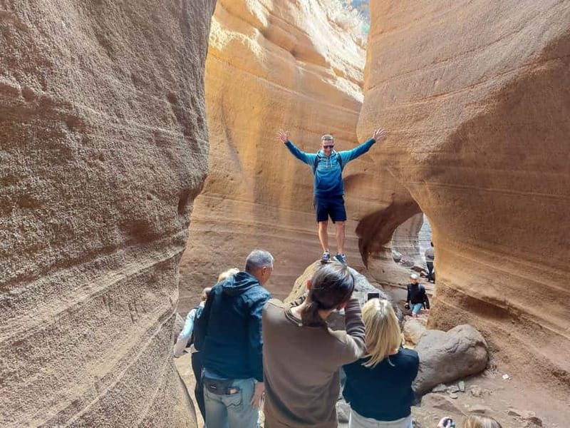 Gran Canaria: Red Gorge, Cave, Oasis Adventure Tour & Picnic - Entering the day: pickup, van ride, and the pace that feels local