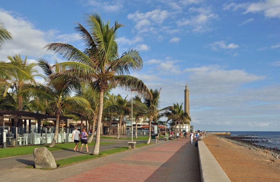 Gran Canaria: Rent Electric Scooter Kick Start - The south route idea: Playa del Inglés to Maspalomas and Meloneras
