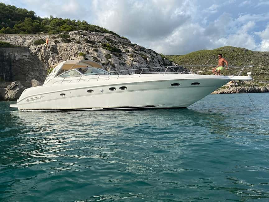 Gran Canaria: Shared yacht excursion with beverages, lunch and snorkeling - Key highlights at a glance