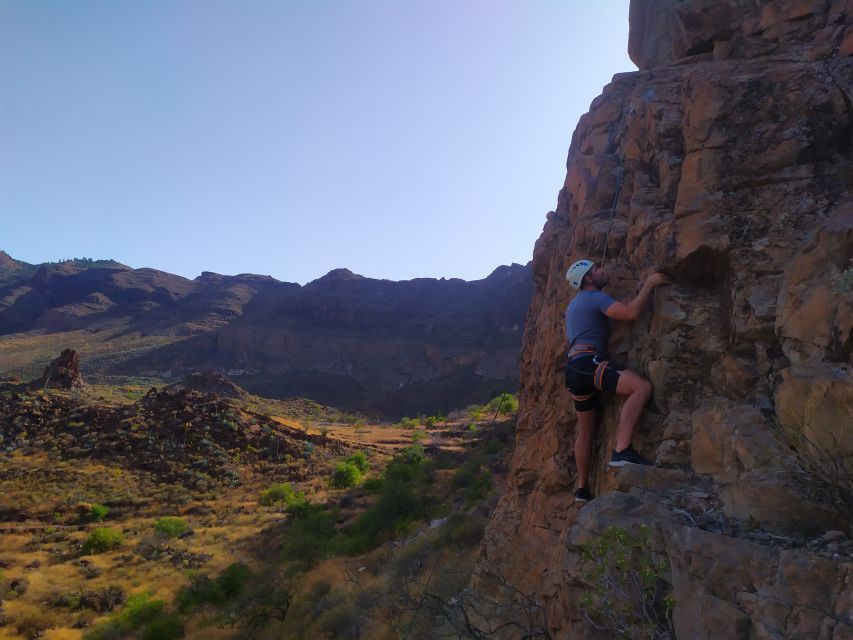 Gran Canaria: Zipline and Mountaineering Tour - Via ferrata finish: hiking plus steel rope climbing to the end
