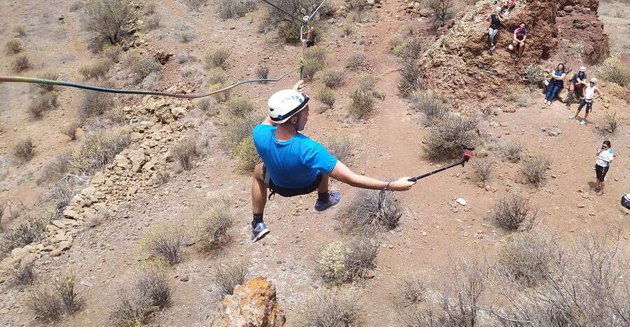 Gran Canaria: Zipline and Mountaineering Tour - Before you move: meeting point, small group vibe, and safety briefing
