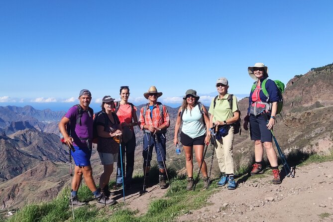 Hikes Roque Nublo - Summit access and the permit you should respect
