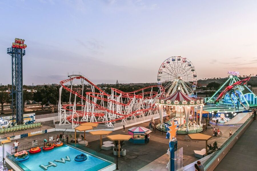 Holiday World Maspalomas Wooland Ticket - The 2-storey carousel: why it works for kids and adults
