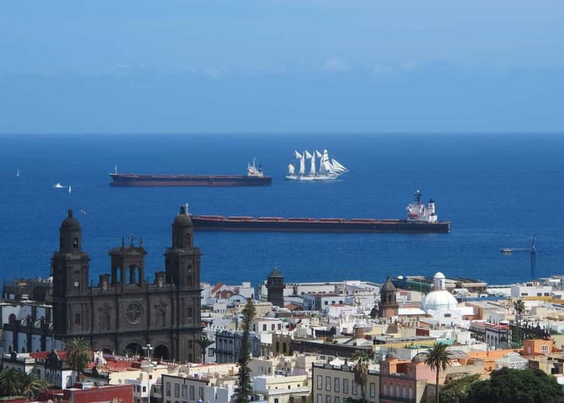 Las Palmas: City, Harbor, and Beach Walking-Hiking Tour - Should You Book This Las Palmas Harbor-to-Beach Walking Tour?