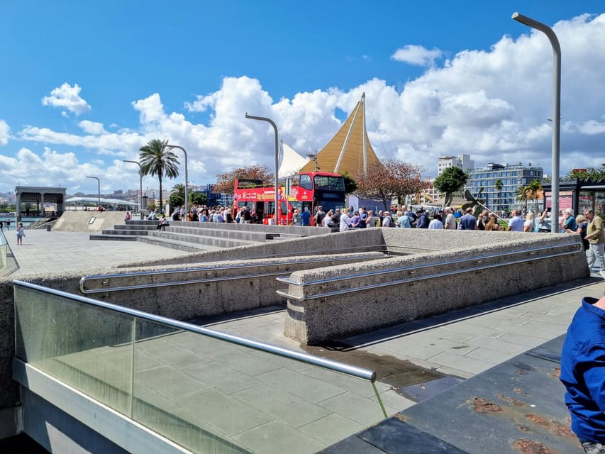 Las Palmas: City Sightseeing Hop-On Hop-Off Bus Tour - Stop-by-stop: Parque Santa Catalina, El Corte Inglés, and easy first photos