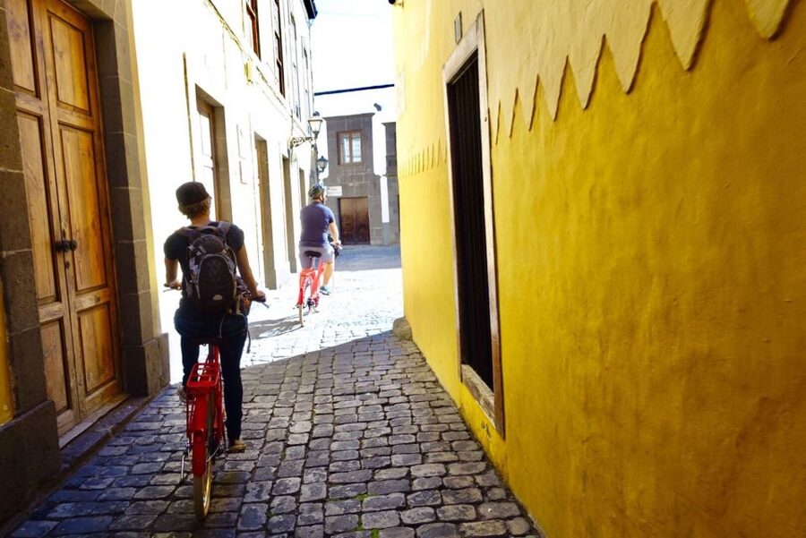Las Palmas de Gran Canaria: Guided City Tour by Bike - The big payoff at the end, views from above