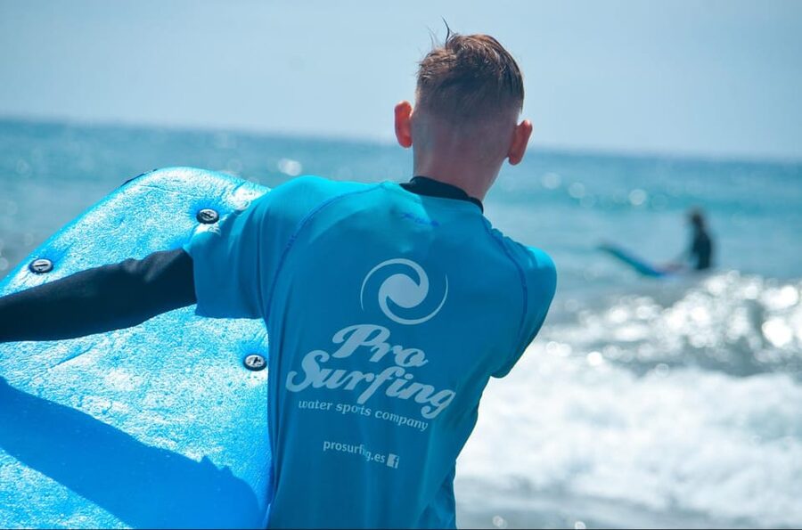 Las Palmas: Learn to Surf with a Special Price for Two Group - What’s Included So You Don’t Have to Pack Like a Surfer