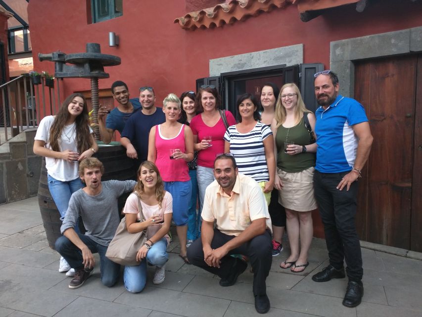 Las Palmas: Private Old City Guided Walking Tour with Tapas - Meeting at San Telmo: Getting There Without Stress