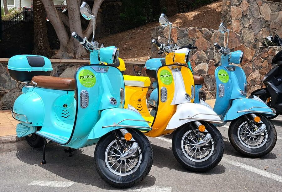 Maspalomas and Las Palmas: electric vintage scooter for rent - The Vintage Electric Scooter That Feels Like a Quiet Stroll