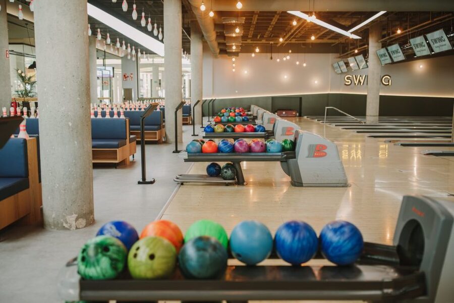 Maspalomas: Bowling Session Entry Ticket at Holiday World - What you need to know before you roll