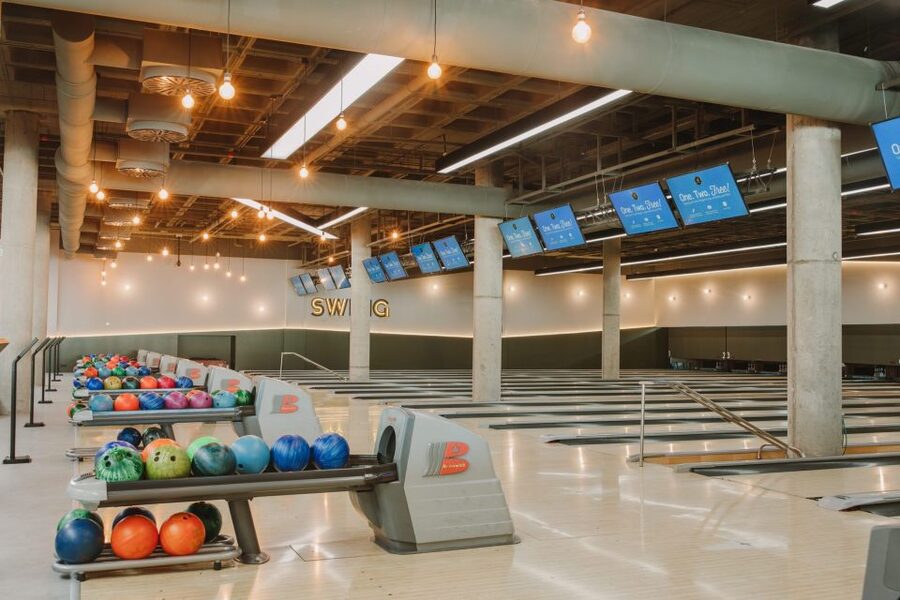 Maspalomas: Bowling Session Entry Ticket at Holiday World - Why this feels different from casual bowling