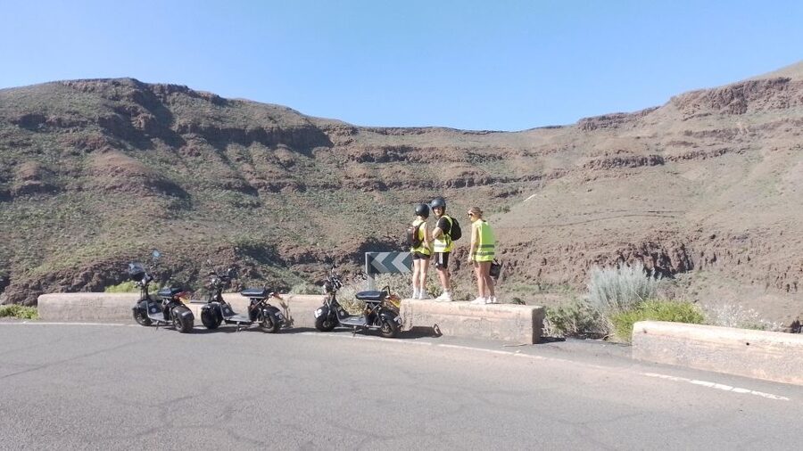 Maspalomas: E-Scooter or E-Bike Tour+Western Town Sioux City - Timing for a 4-hour day: how the pacing feels