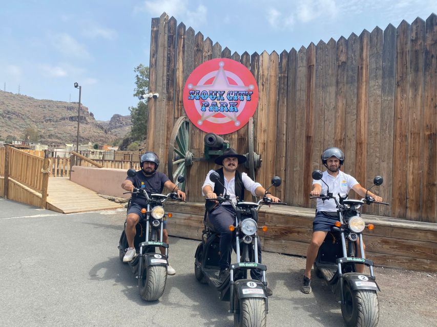 Maspalomas: E-Scooter or E-Bike Tour+Western Town Sioux City - E-scooter vs e-bike: pick the option that fits your comfort and license