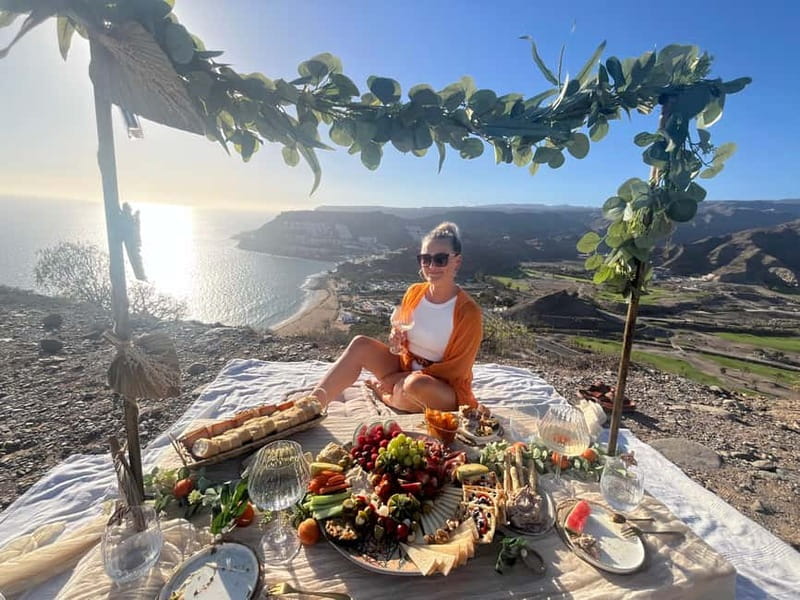 Maspalomas: Gran Canaria Picnic Experience - The scenic stop: why the viewpoint matters