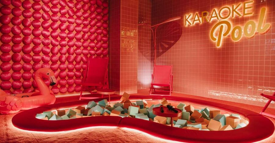 Maspalomas: Holiday World Themed Karaoke Room Rental - The 110 Minutes: What You’ll Do, Step by Step