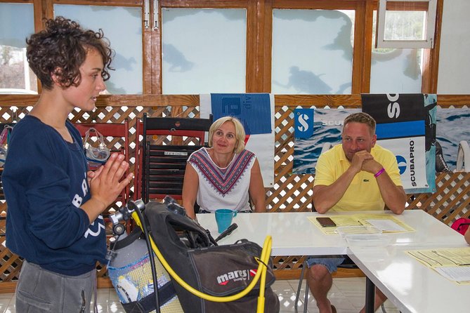 Open Water Diver Scuba Diving Course in Puerto de Mogan - Inside the water: skills practice, safety, and marine life sightings