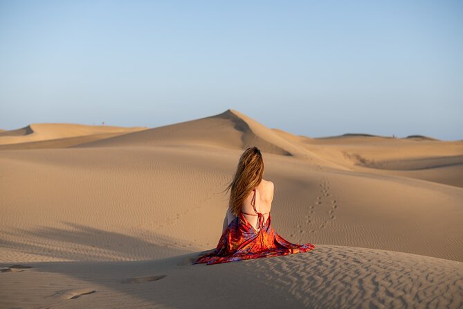 Photoshoot at Dunas Maspalomas in Desert Beach Ocean View - Starting at Faro de Maspalomas, then walking toward the best angles