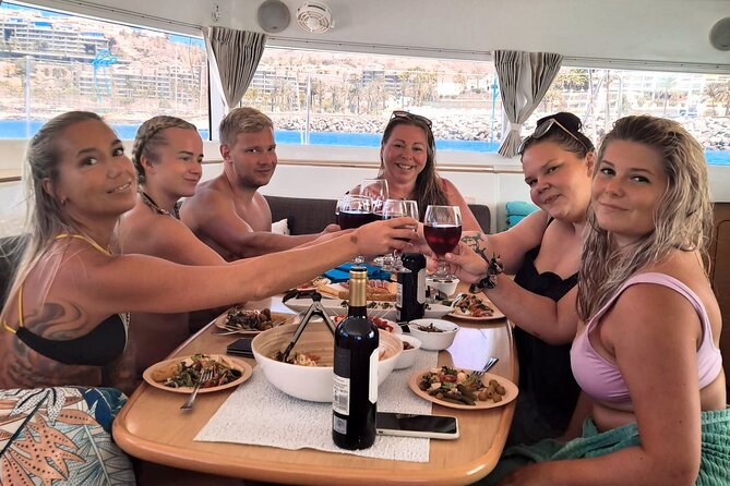 Private 5 hour catamaran cruise in south of Gran Canaria - Unlimited drinks and tapas lunch, the part that makes it feel like a treat
