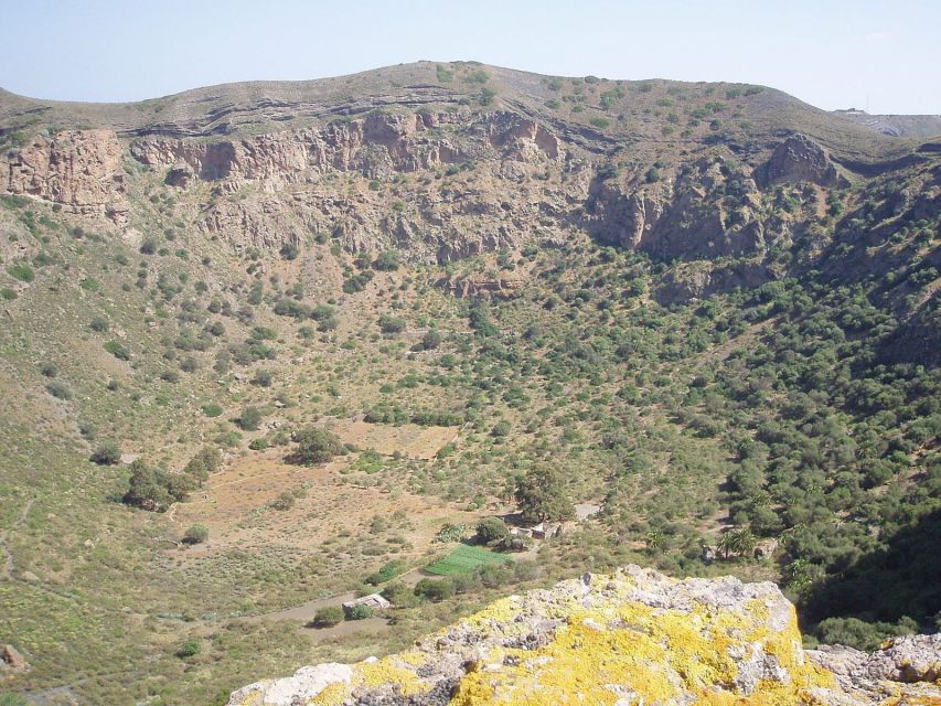Private Bandama Caldera Volcano, Botanic Garden & Old Town - Wine tasting instead of the garden, for a slower, tastier pace