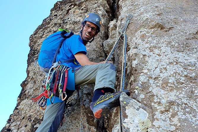 Professional climbing guide - Your Guide Makes or Breaks a Climbing Day (Fernando Gets It)