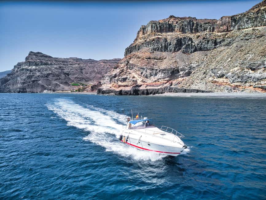 Puerto de Mogán: Private yacht up to 10 persons - Snorkeling and paddle surfing, but with a no-pressure rhythm
