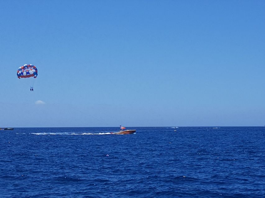 Puerto Rico de Gran Canaria : Parasailing - Why Puerto Rico de Gran Canaria parasailing is such a good pick