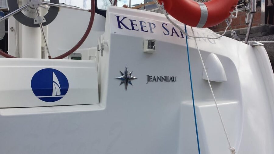 Puerto Rico: Sailing excursion with swim, drinks and tapas. - Sailing time that can go beyond watching the sails