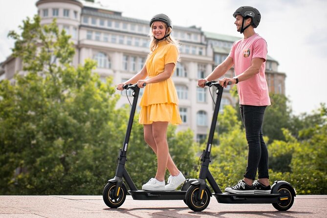 Rent E-Scooter Kick Start: Exploring Playa del Ingles & Maspalomas - Picking up the Electric Scooter Kick Start in Maspalomas