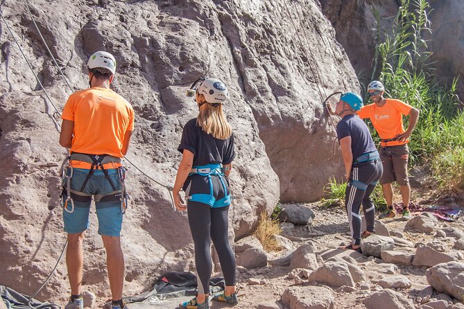 Rock Climbing from Beginners to Experts - Small Groups ツ - The 4 to 5 hour game plan, from meeting to climbing to photos
