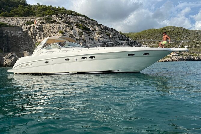 Shared Yacht Tour with Drinks Lunch and Snorkeling - Key things that make this yacht tour worth your time
